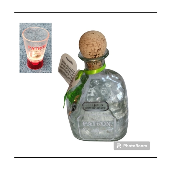 2 Patron Silver Tequila Bottle +FREE XO Shot glasses Empty w/Cork & Original Tag - Picture 6 of 8